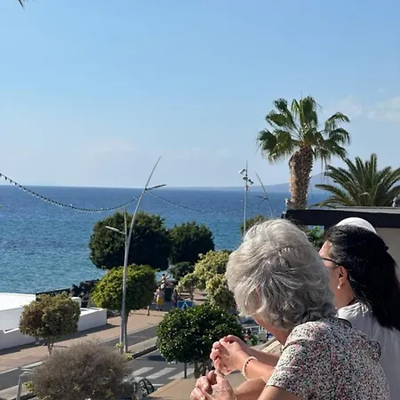 Sea View With Direct Access To Boulevard Puerto del Carmen (Lanzarote)